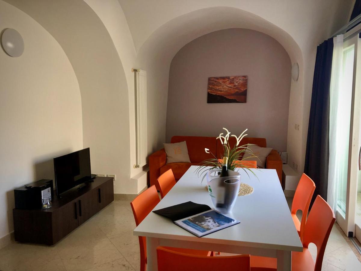 Villa Borgo Borago Brenzone sul Garda Exterior photo